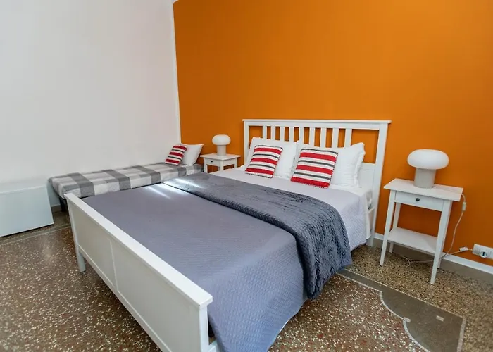 Zaira Bed & Breakfast 4*